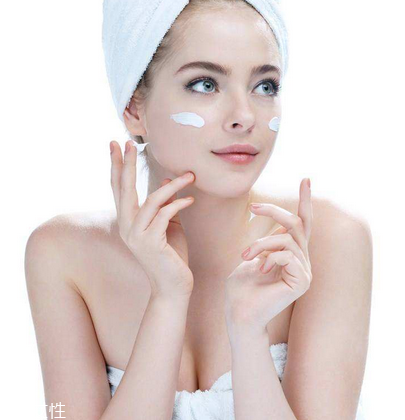 乳液能補(bǔ)水嗎？乳液有補(bǔ)水功效嗎？