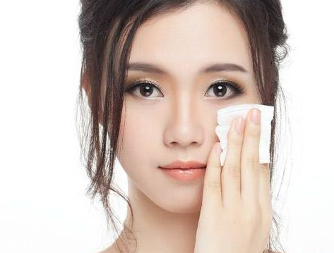 乳液能補(bǔ)水嗎？乳液有補(bǔ)水功效嗎？