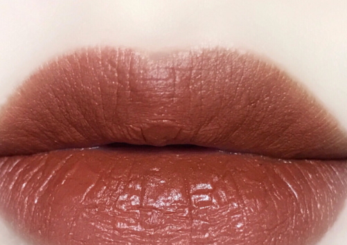 紋唇和漂唇哪個(gè)好？紋唇和漂唇的區(qū)別