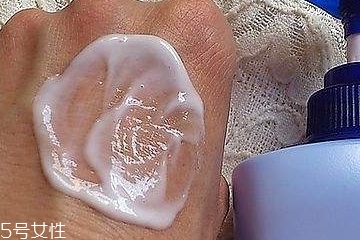 乳液拉絲說明什么？可以拉絲的乳液好不好？