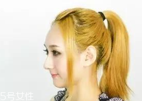 發(fā)量少簡單隨意丸子頭教程 發(fā)量少也能hold住的丸子頭 發(fā)量少簡單隨意丸子頭教程 發(fā)量少也能hold住的丸子頭