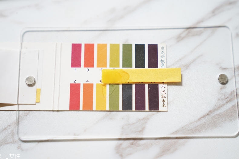 嬌韻詩(shī)不死鳥(niǎo)水精華適合夏天嗎 嬌韻詩(shī)不死鳥(niǎo)水精華評(píng)測(cè) 嬌韻詩(shī)不死鳥(niǎo)水精華適合夏天嗎 嬌韻詩(shī)不死鳥(niǎo)水精華評(píng)測(cè)