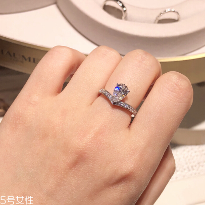 鉆戒可以典當(dāng)嗎？典當(dāng)行回收鉆戒嗎？