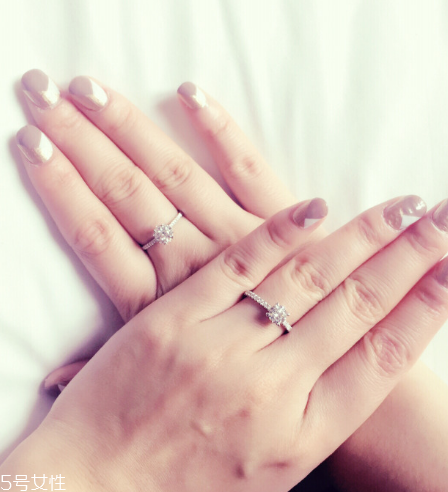 鉆戒可以用洗潔精洗嗎？鉆戒用洗潔精洗好嗎？