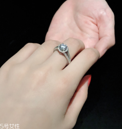 鉆戒清洗會損耗嗎？鉆戒清洗對鉆戒有傷害嗎？