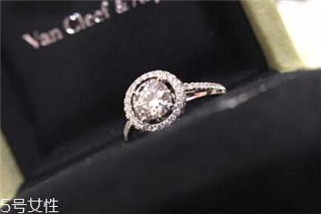 鉆戒清洗會損耗嗎？鉆戒清洗對鉆戒有傷害嗎？