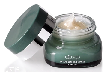 眼霜為什么會搓泥？眼霜搓泥的原因