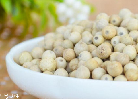 白胡椒的功效和作用 白胡椒的好處 白胡椒的功效和作用 白胡椒的好處