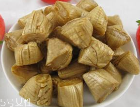 姜糖能和西瓜一起吃嗎？姜糖能和蜂蜜一起吃嗎？