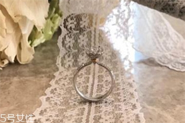 鉆戒一克拉多少錢？2018鉆戒一克拉市場價位