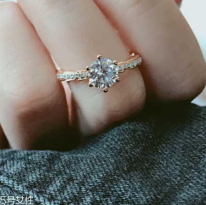 鉆戒一克拉是多少分？鉆戒多少分等于一克拉？