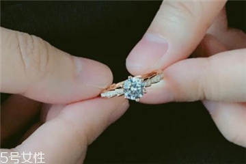 鉆戒一克拉是多少分？鉆戒多少分等于一克拉？