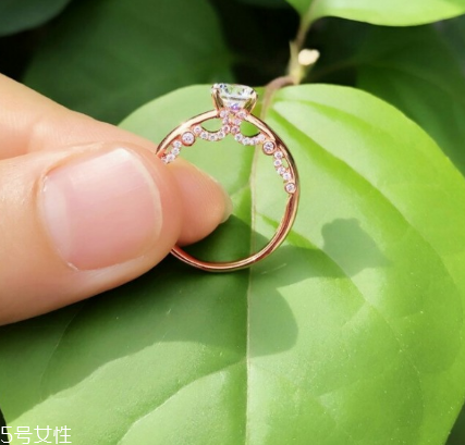 鉆戒上的鉆石會碎嗎？鉆戒的鉆碎了怎么辦？