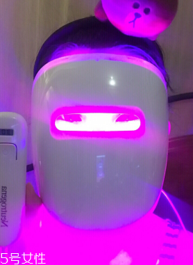 紅藍光祛痘疼痛嗎 紅藍光祛痘的詳細過程 紅藍光祛痘疼痛嗎 紅藍光祛痘的詳細過程