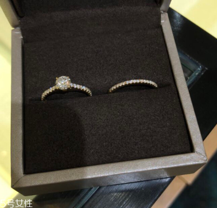 鉆戒什么款式最經(jīng)典？鉆戒買什么款式好？