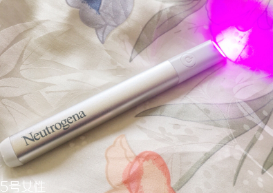 紅藍光祛痘可以在家做嗎 紅藍光祛痘儀有效嗎 紅藍光祛痘可以在家做嗎 紅藍光祛痘儀有效嗎