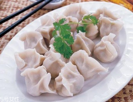 榛蘑能包餃子嗎？榛蘑豬肉餡餃子的做法