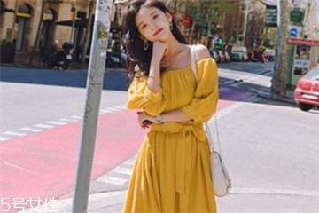 夏天穿什么顏色連衣裙好？夏天適合什么顏色連衣裙？