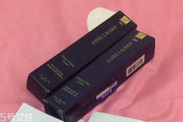 雅詩蘭黛戀愛唇釉有幾種質地 雅詩蘭黛戀愛唇釉試色