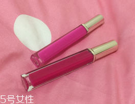 雅詩蘭黛戀愛唇釉有幾種質地 雅詩蘭黛戀愛唇釉試色