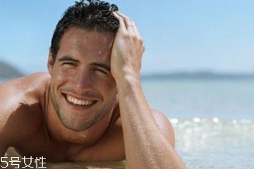 男士防曬霜要補(bǔ)擦嗎 男士防曬霜多久擦一次 男士防曬霜要補(bǔ)擦嗎 男士防曬霜多久擦一次