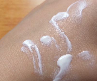 羽西白芍素顏霜多少錢？羽西白芍素顏霜成分