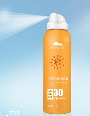防曬噴霧對皮膚有害嗎？防曬噴霧傷害皮膚嗎？