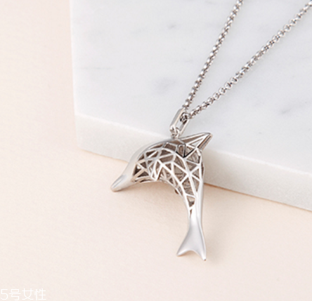 今年流行什么鎖骨鏈？鎖骨鏈流行什么款式？