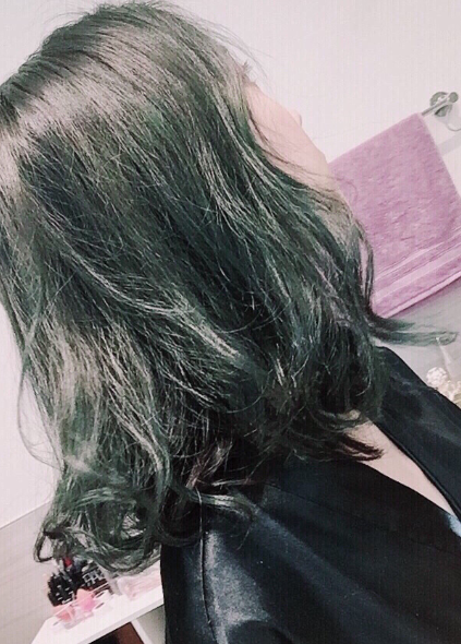 北極星發(fā)色在家自己怎么染 北極星發(fā)色能不漂發(fā)直接染嗎 北極星發(fā)色在家自己怎么染 北極星發(fā)色能不漂發(fā)直接染嗎