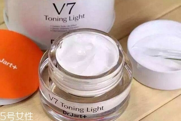 素顏霜晚上可以不洗嗎？素顏霜不洗有副作用嗎？