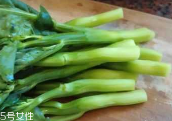 芥蘭不能和什么一起吃？芥蘭能和雞肉吃嗎？