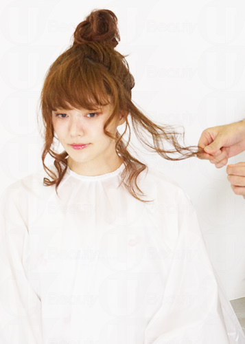 蓬松包子頭發(fā)型扎法圖解 包子頭的各種扎法圖解 蓬松包子頭發(fā)型扎法圖解 包子頭的各種扎法圖解