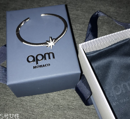 手鐲發(fā)黑是什么原因？手鐲為什么發(fā)黑？