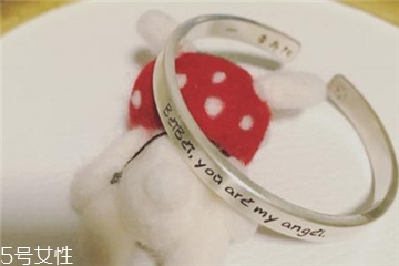 手鐲變形如何修復(fù)？手鐲變形了怎么處理？