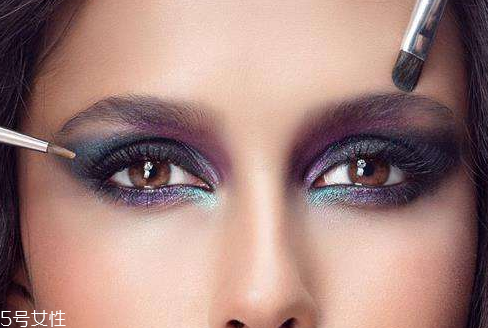 眼影會(huì)過敏嗎？有人對眼影過敏嗎？