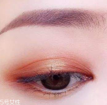 眼影會暈妝嗎？為什么眼影總是暈妝？