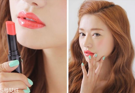 唇膏能吃嗎？潤(rùn)唇膏吃進(jìn)去要不要緊？