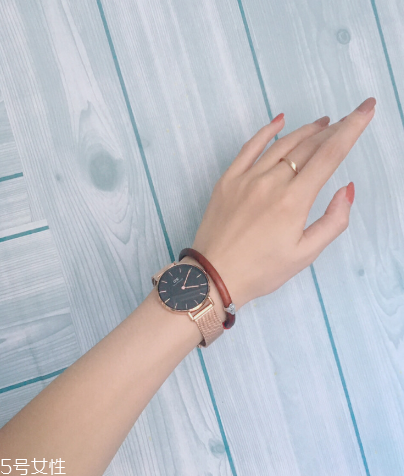 雞血藤手鐲可以碰水嗎？雞血藤手鐲沾水好嗎？