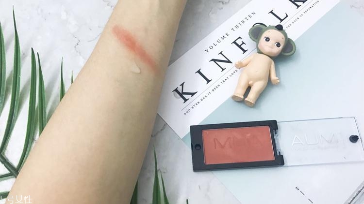 mua腮紅和井田腮紅哪個(gè)好 mua腮紅和井田腮紅比較 mua腮紅和井田腮紅哪個(gè)好 mua腮紅和井田腮紅比較