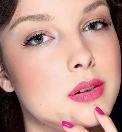 雅姿口紅哪個顏色好看？雅姿口紅試色圖