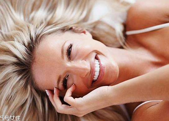 化妝水如何濕敷？怎么用化妝水濕敷？