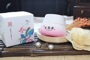 謝馥春玉顏霜要卸妝嗎？謝馥春玉顏霜搓泥嗎