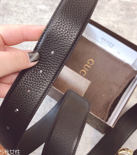 皮帶自動(dòng)扣好還是針扣好？皮帶買(mǎi)針扣還是自動(dòng)扣？