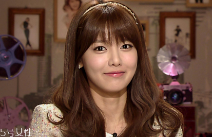 方臉女生適合什么發(fā)型 適合方臉的發(fā)型女圖片2022 方臉女生適合什么發(fā)型 適合方臉的發(fā)型女圖片2022