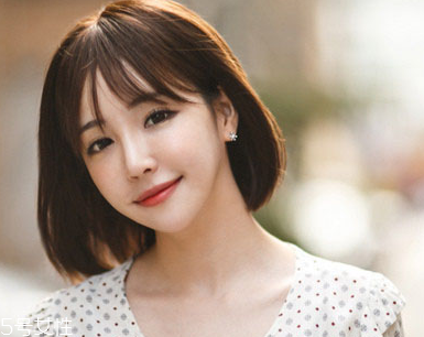 圓臉女生適合什么發(fā)型 2022圓臉發(fā)型流行趨勢女 圓臉女生適合什么發(fā)型 2022圓臉發(fā)型流行趨勢女