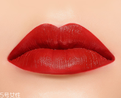 口紅會傳染艾滋病嗎？口紅里會有艾滋病毒嗎？
