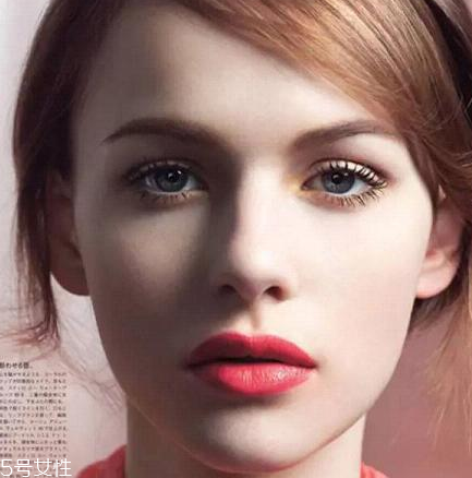 口紅對身體有什么危害？每天涂口紅有害處嗎？