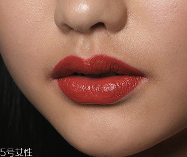 口紅對胎兒有影響嗎？涂口紅胎兒會畸形嗎？