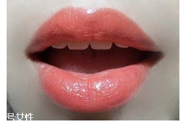 口紅為什么不沾杯？口紅不沾杯的原理