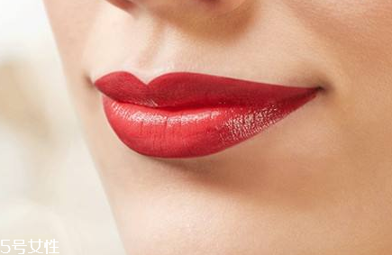 口紅為什么不沾杯？口紅不沾杯的原理